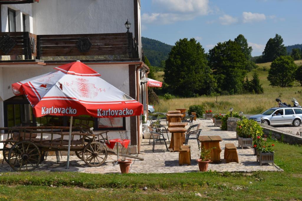 Pansion & Restoran Winnetou Plitvička Jezera Extérieur photo