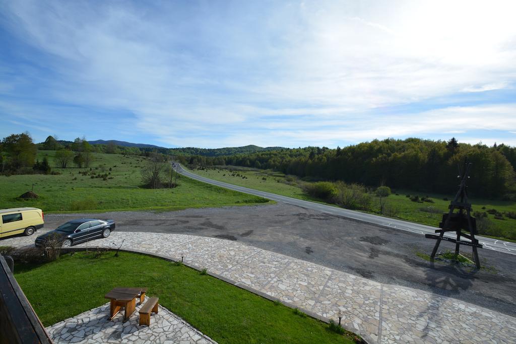 Pansion & Restoran Winnetou Plitvička Jezera Extérieur photo