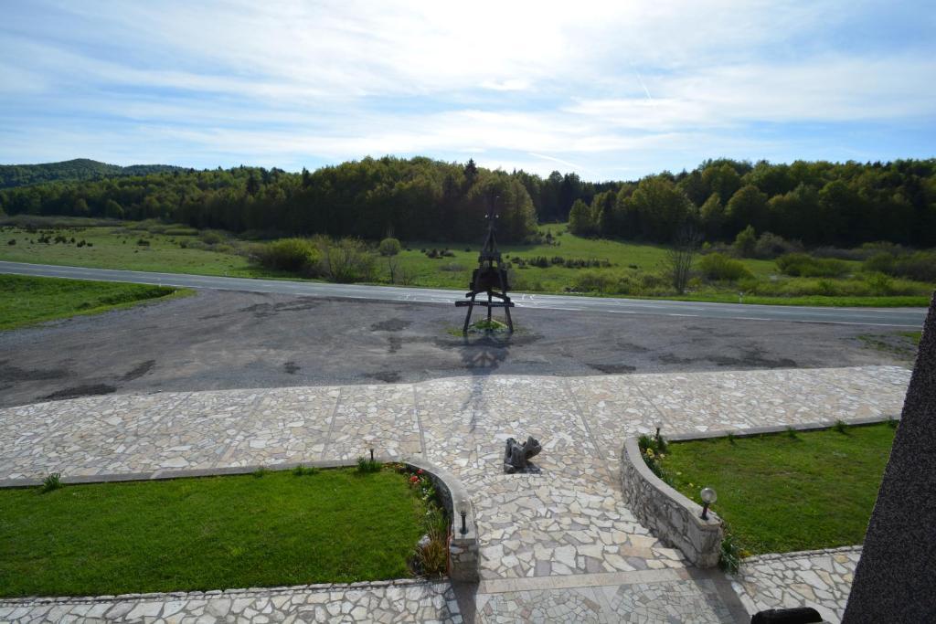 Pansion & Restoran Winnetou Plitvička Jezera Extérieur photo